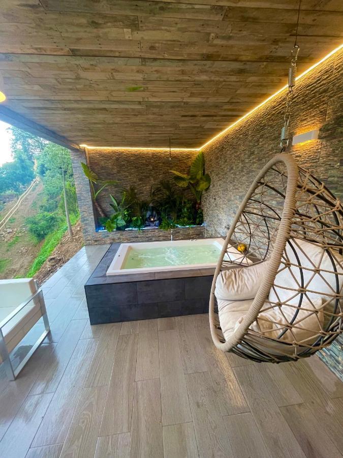 Petit Mirador Hotell Torrelles De Llobregat Eksteriør bilde