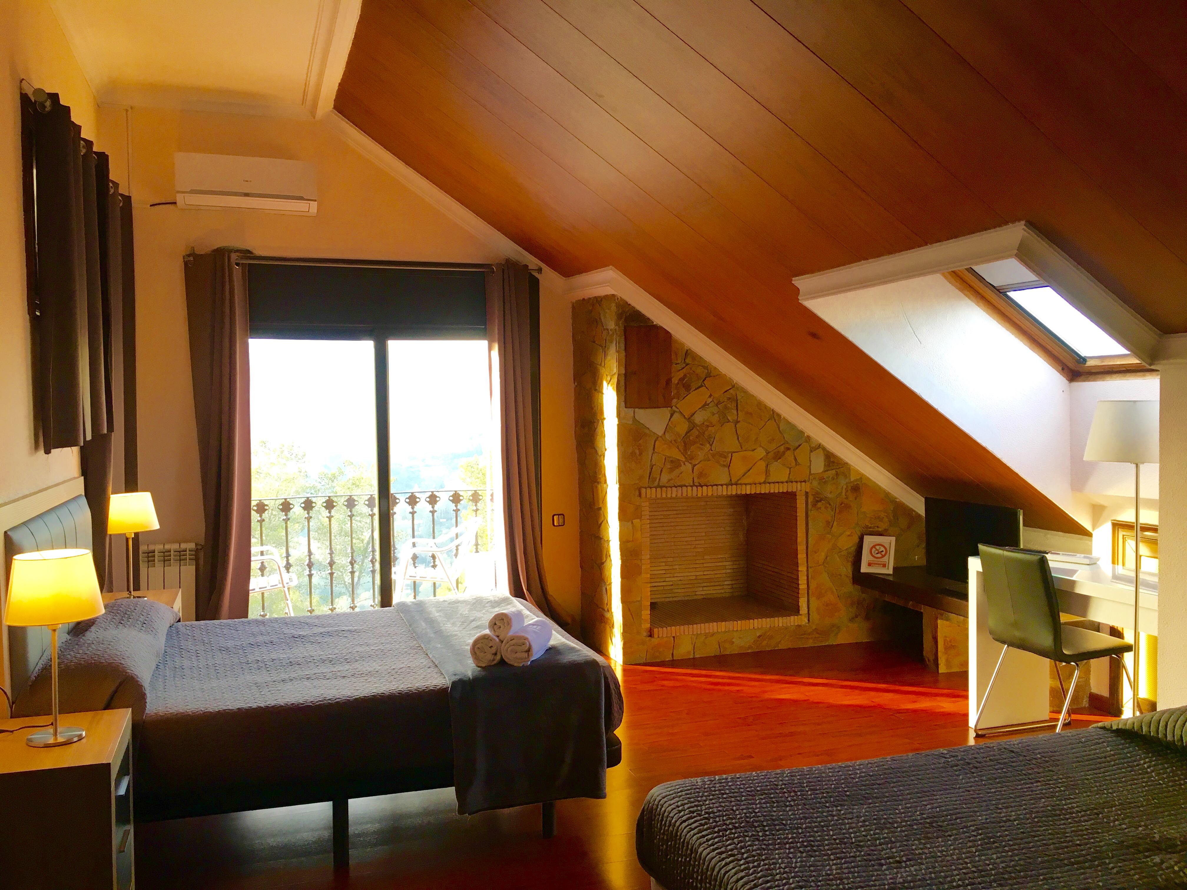 Petit Mirador Hotell Torrelles De Llobregat Eksteriør bilde