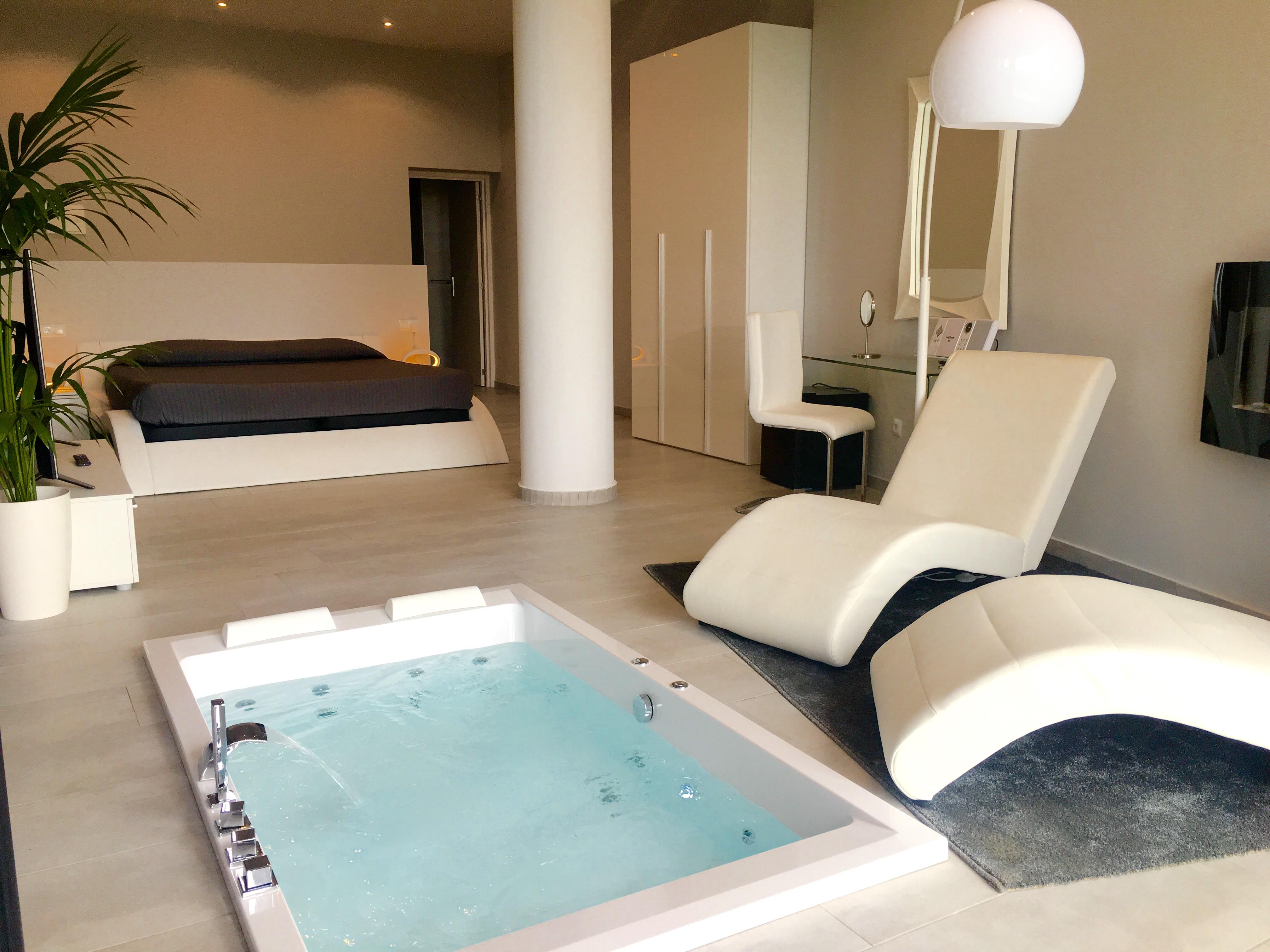 Petit Mirador Hotell Torrelles De Llobregat Eksteriør bilde