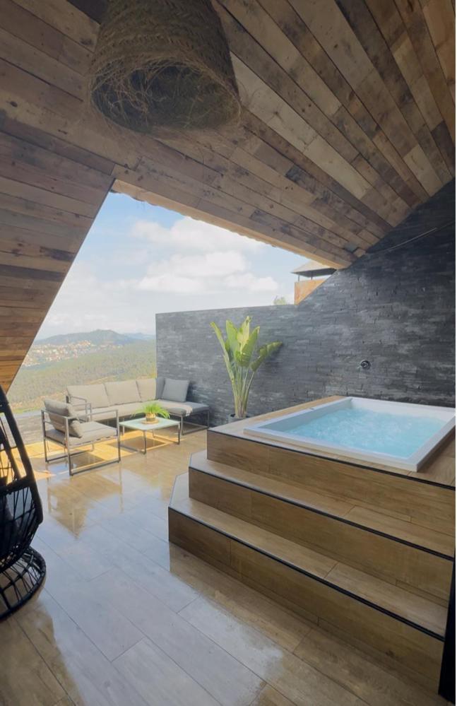 Petit Mirador Hotell Torrelles De Llobregat Eksteriør bilde
