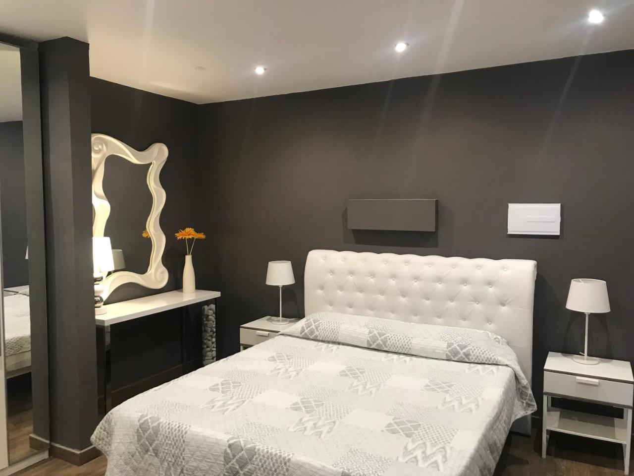 Petit Mirador Hotell Torrelles De Llobregat Eksteriør bilde
